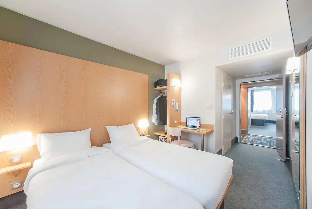 ***  B&B Hotel Lille Grand Stade Villeneuve-d'Ascq Francia